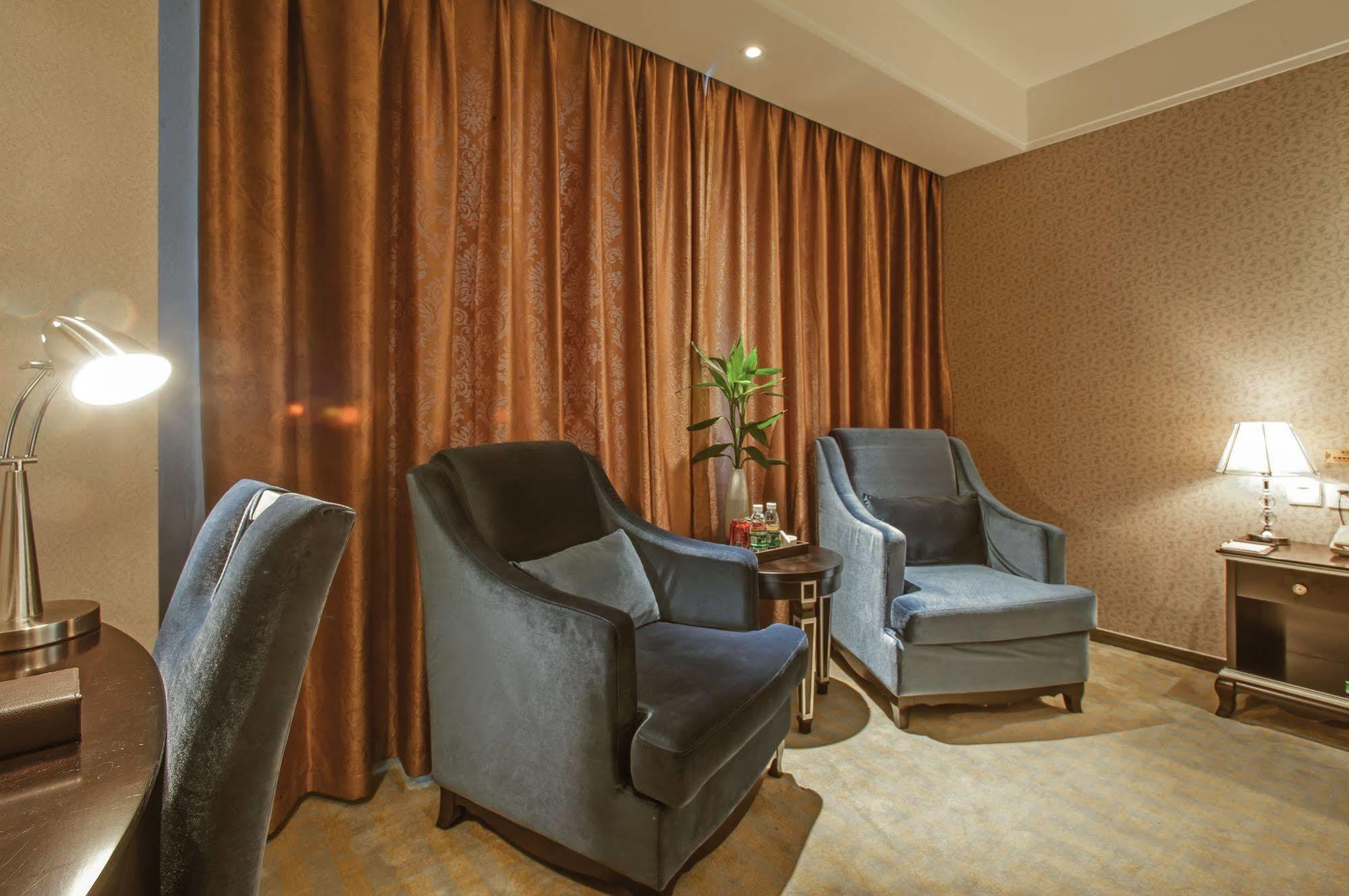 Chengdu Xuanya Yingyue Hotel Eksteriør bilde